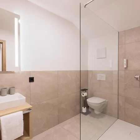 Odilum - Self-check-in-hotel Hotell *