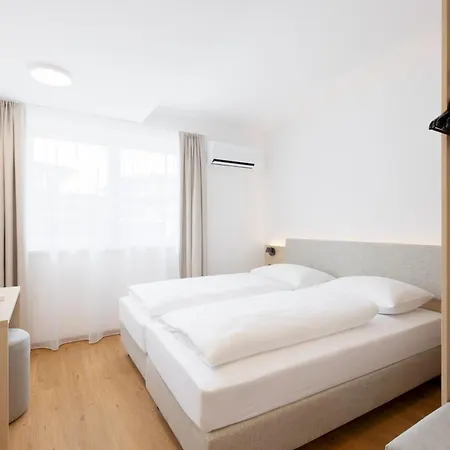酒店 Odilum - Self-check-in-hotel *